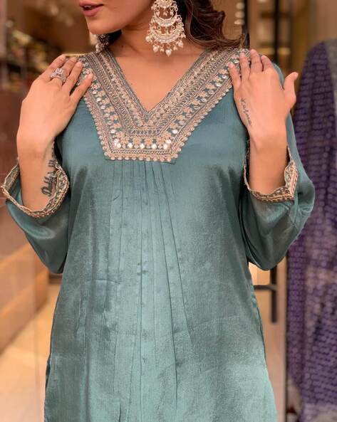 Allin I Villin Blue Plazo Kurta Set – Embroidered V-Neck Designer Party Wear Kurta Set