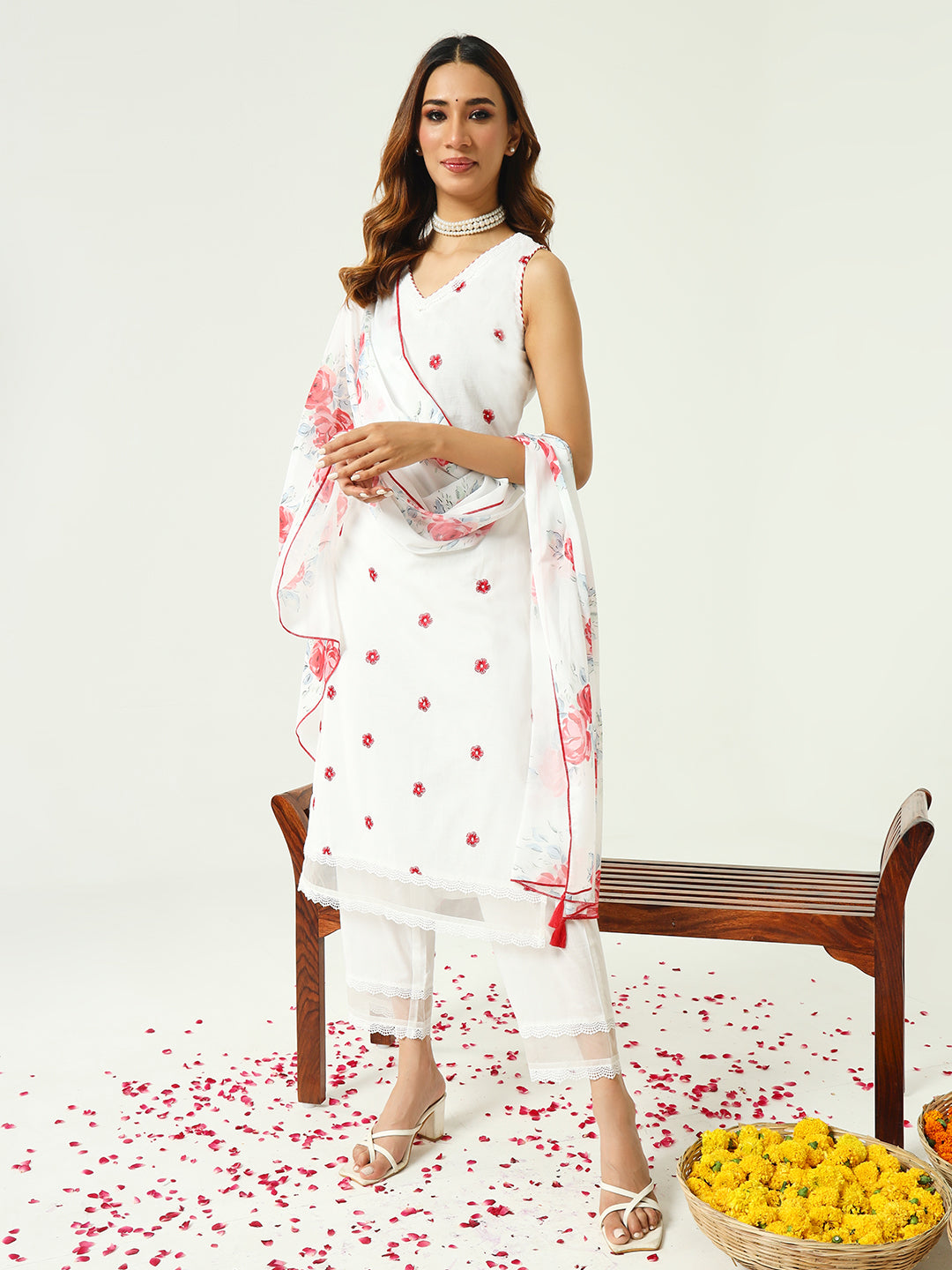 Allin I Villin White Kurta Set for Diwali Festive 2024 – Red Floral Print