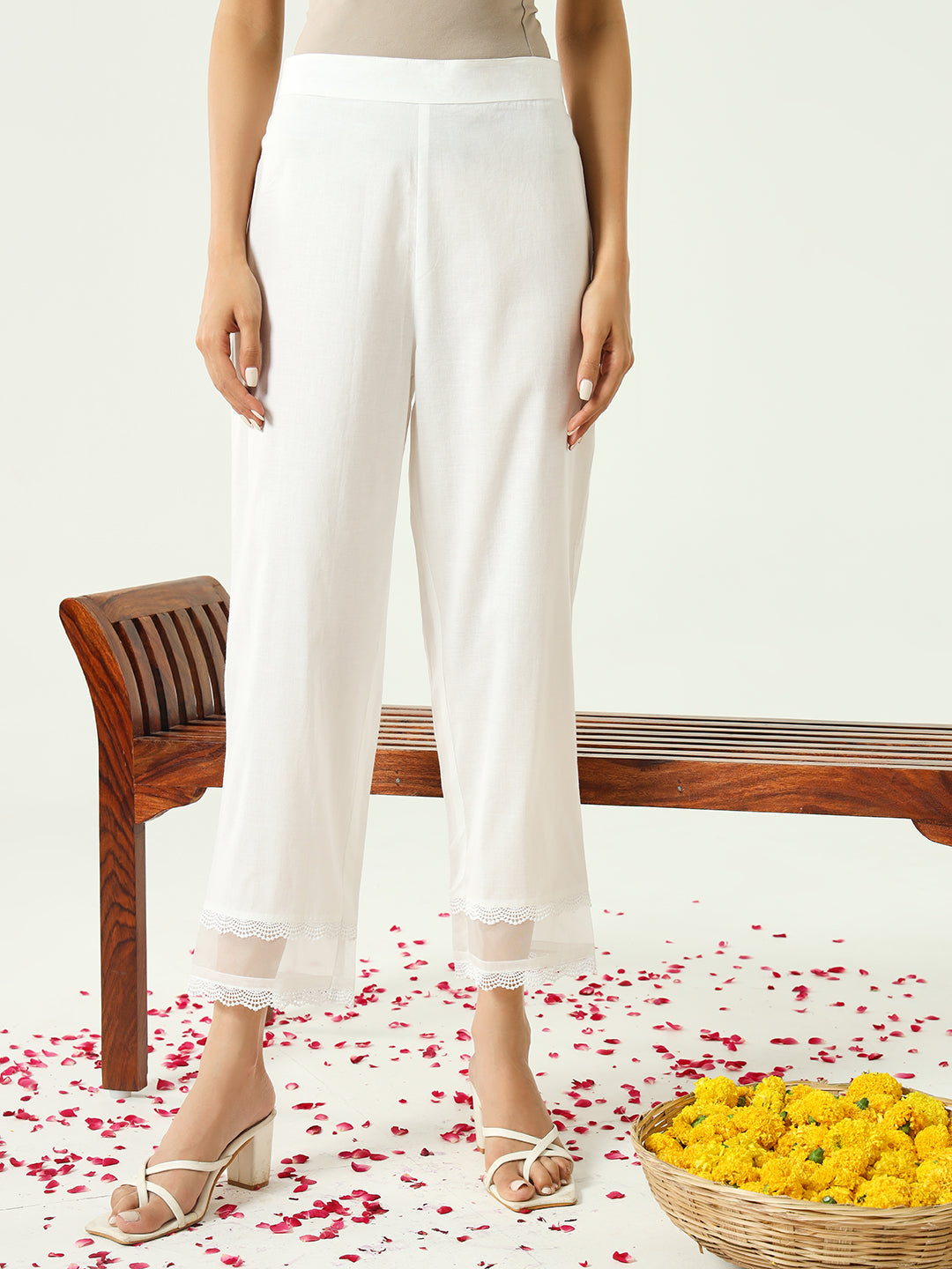 Allin I Villin White Kurta Set for Diwali Festive 2024 – Red Floral Print
