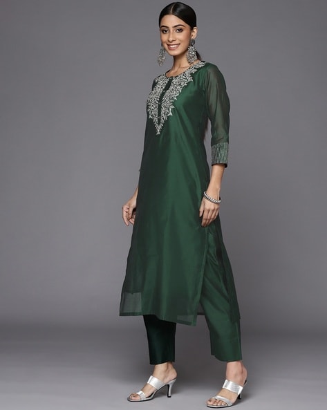 Allin I Villin Green Embroidered Chanderi Silk Suit for Winter Weddings & Festivities